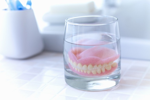 Tips for Maintaining Dentures in Ambience, TX
